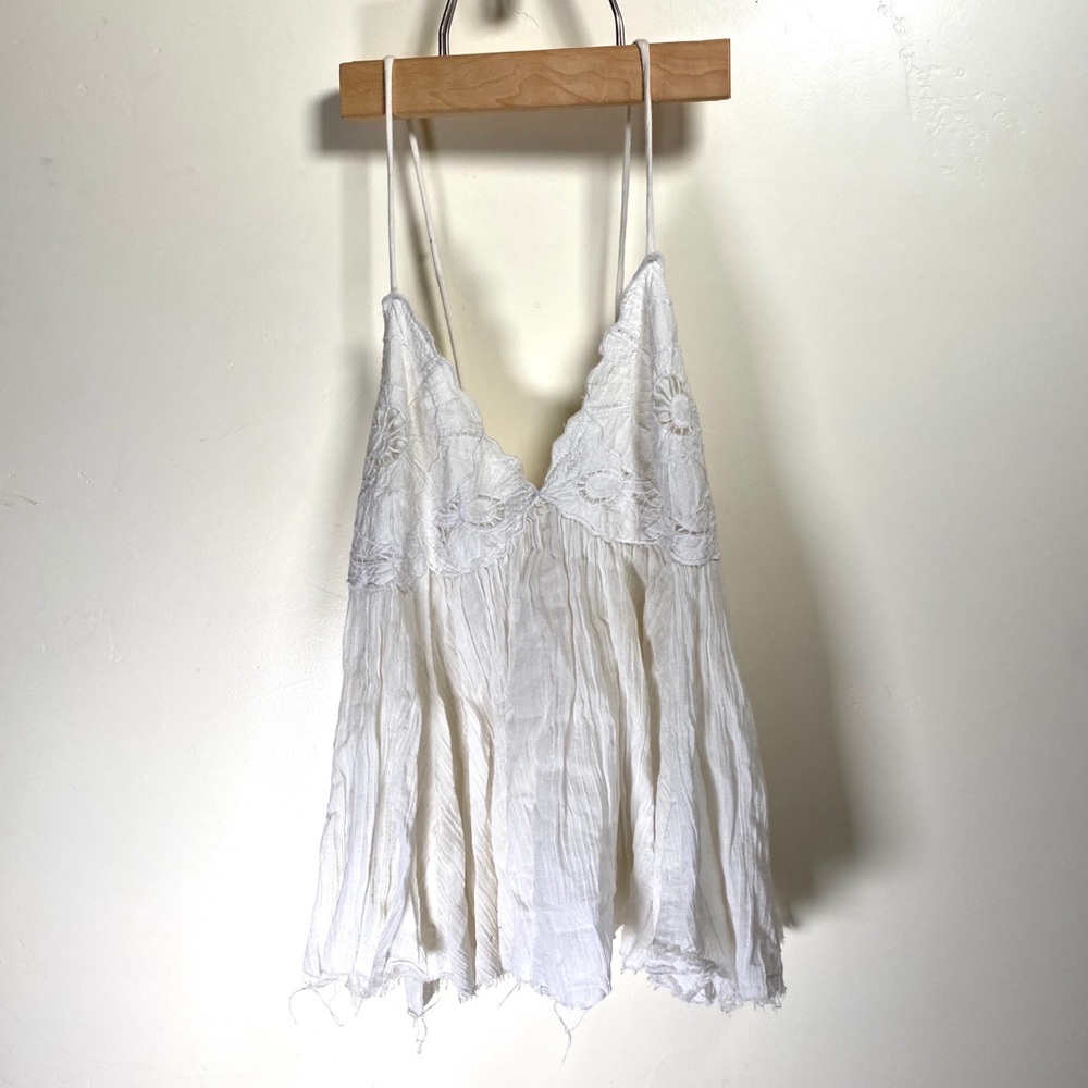 FreePeople white flowy spaghetti strap tank top